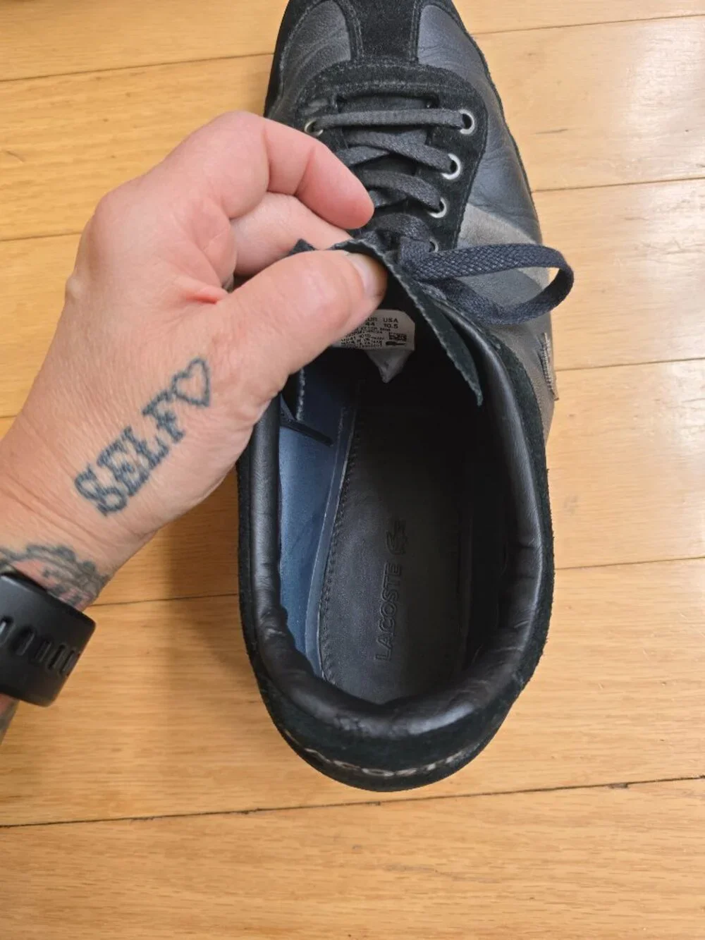 vintage Y2K | Lacoste black leather monochrome retro sneakers | MENS 10.5